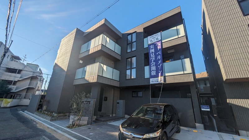 buildingImage