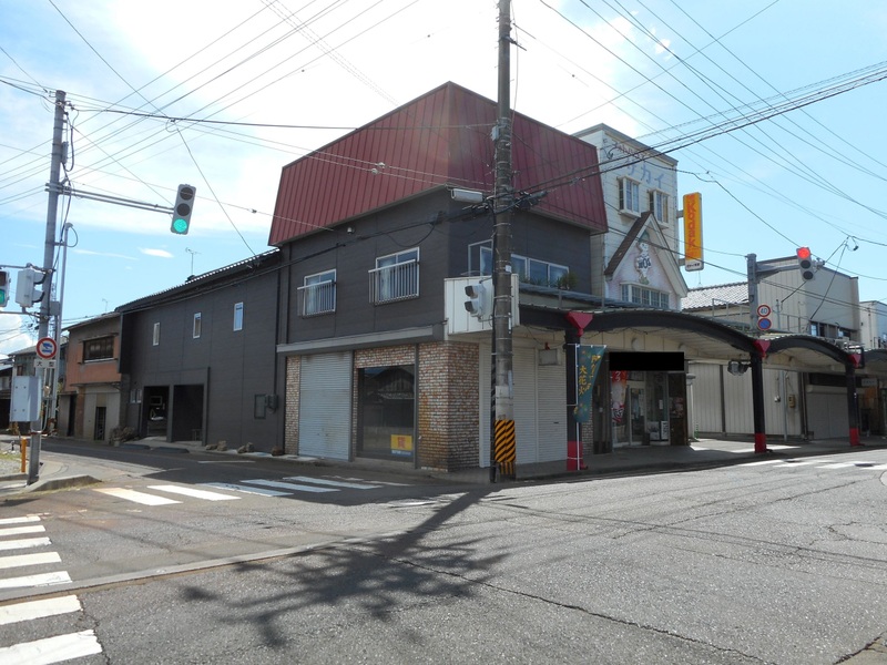 buildingImage