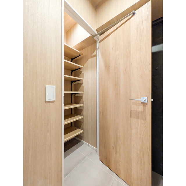 VALUE MAISON ryogoku0702号室 収納