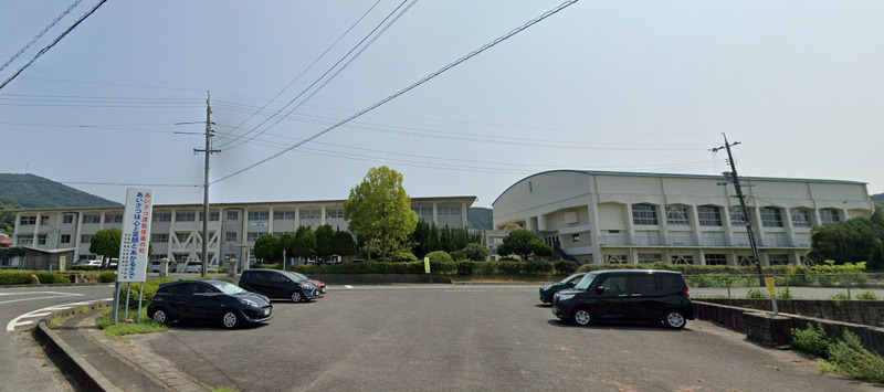 学校