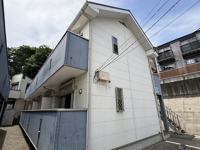 buildingImage