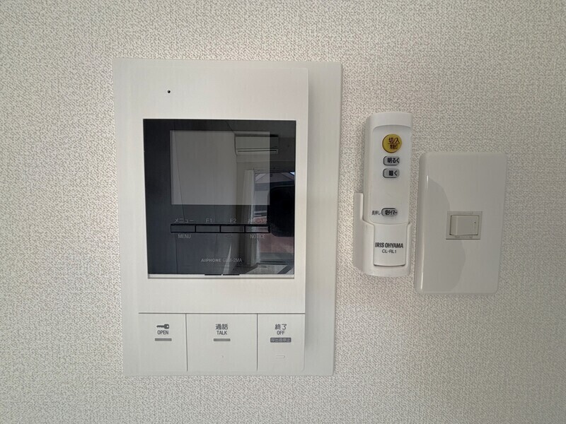 ■モニター付きインターホン■