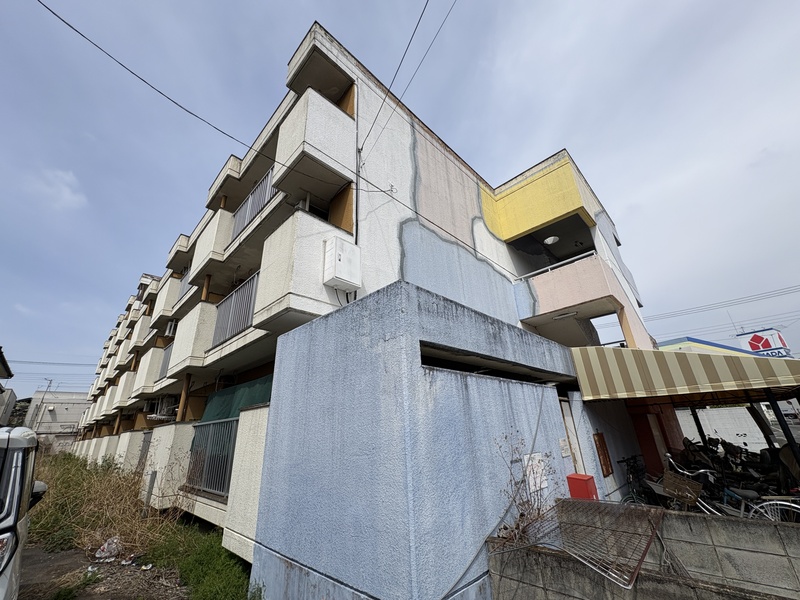 buildingImage