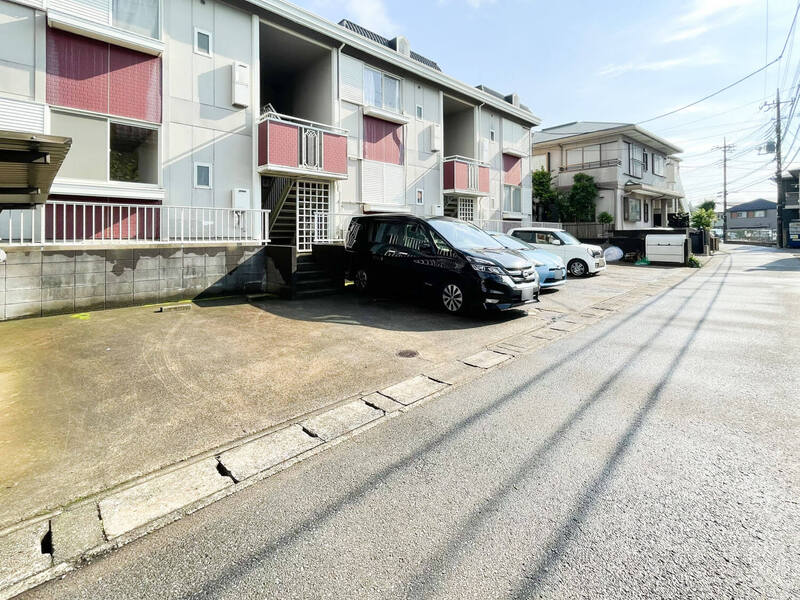 サンシティーチアキ101号室 駐車場