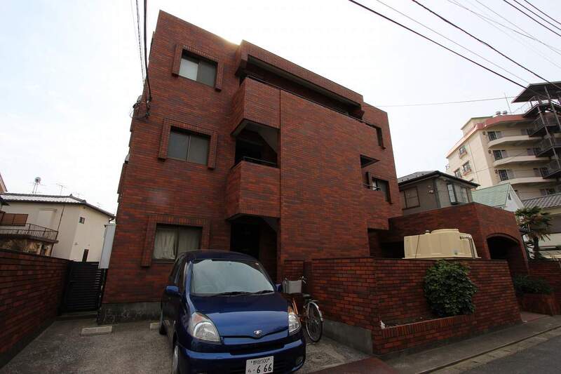 マティナル市川 外観