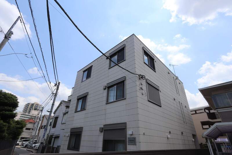 Ｌ’ｅｍｉｎｅｎｃｅ 外観