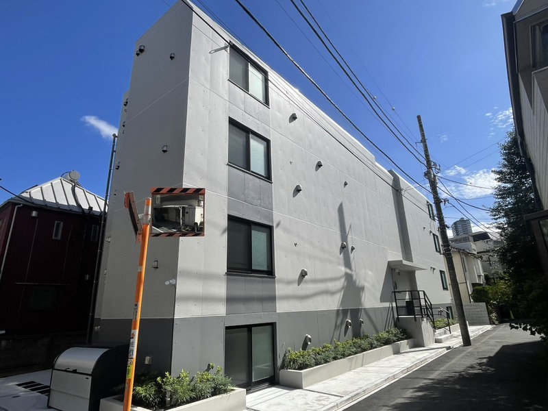 プレアス富久町 406の建物外観（募集元掲載写真）