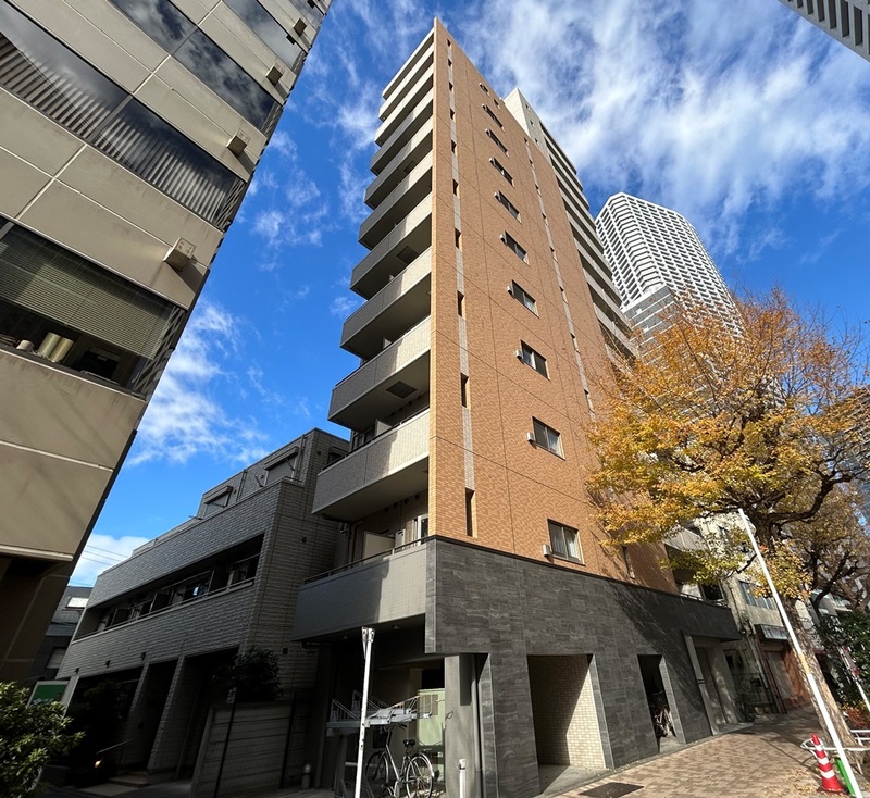 レジデンス西新宿スクエアの外観