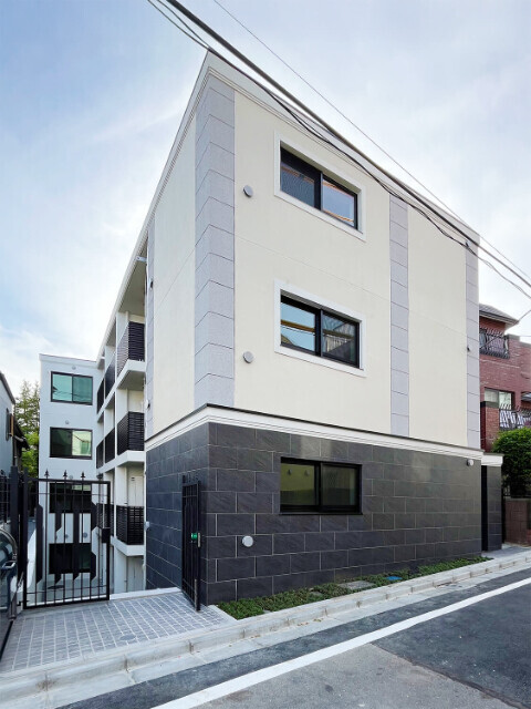 エルファーロ南麻布 B002 建物外観（募集元提供）