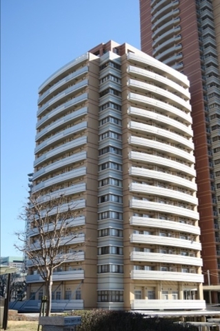 河田町ガーデン２号棟 1603 建物外観（募集元提供）