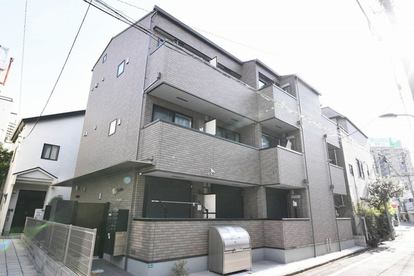 グランクオール池袋本町 201