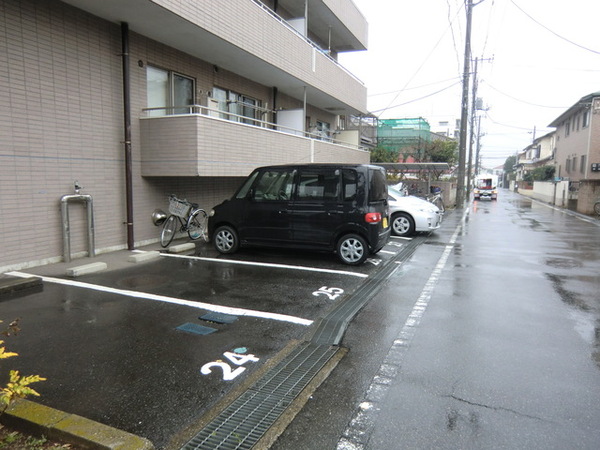 幕張台パークレジデンス 駐車場