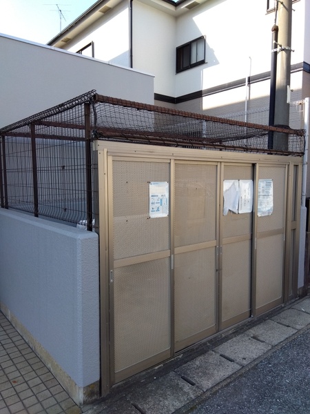ノブレス幕張本郷 ゴミ集積所